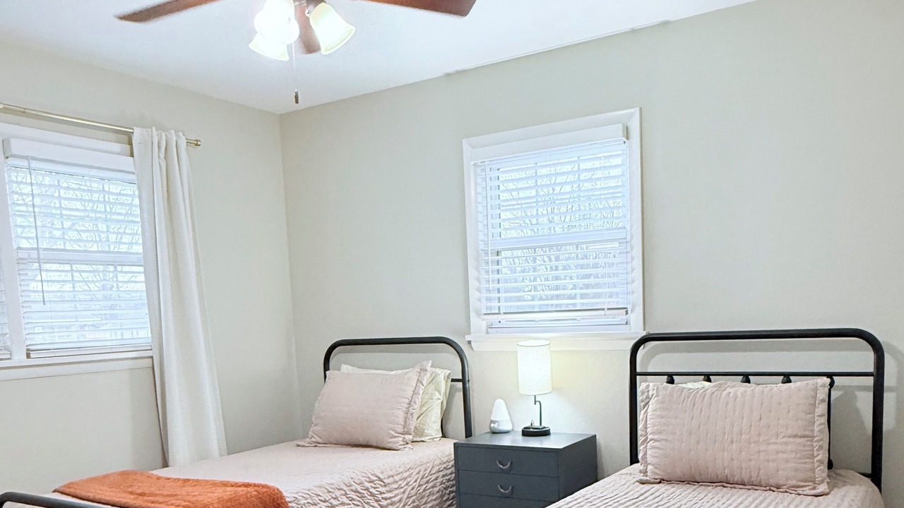 Photo of Others in Bowling Green