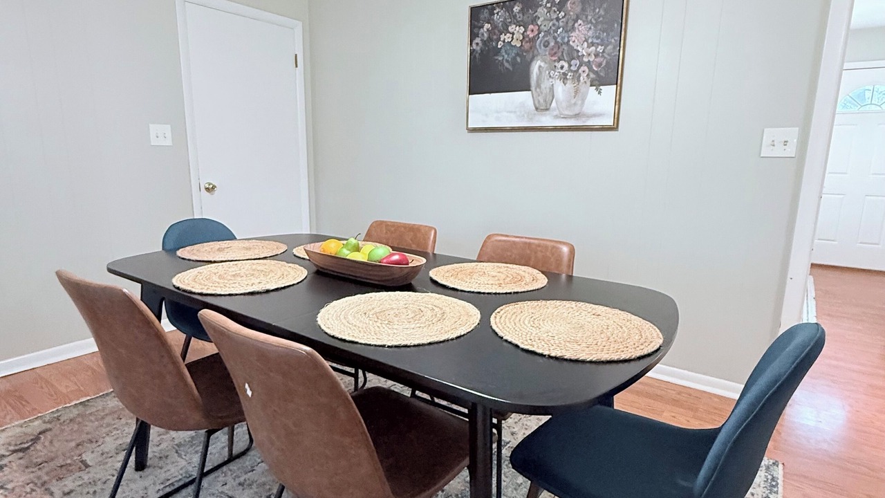 Photo of Others in Bowling Green