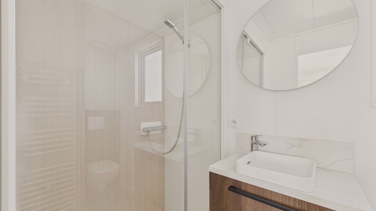 Photo of Bathroom in Saint-Gilles-Croix-de-Vie