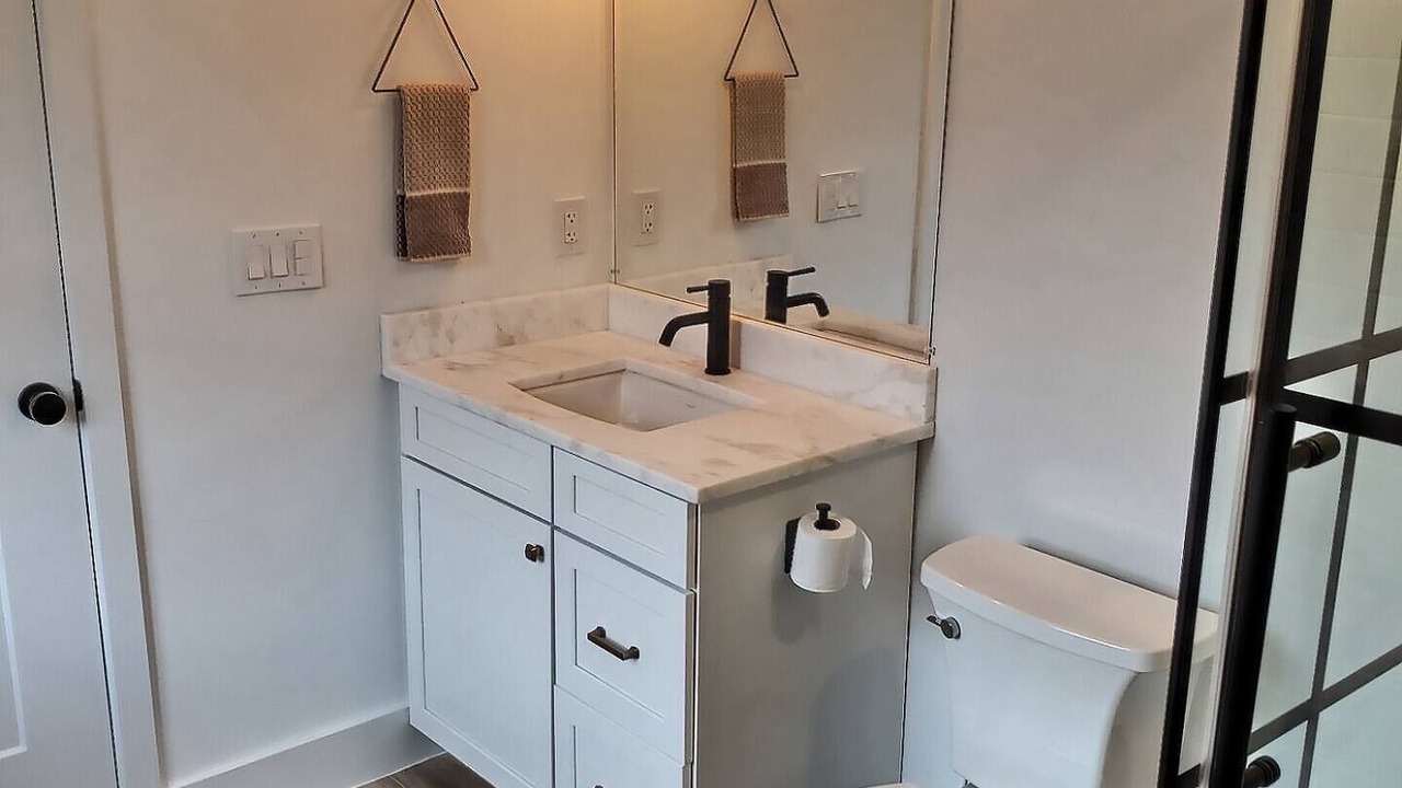Photo of Bathroom in Leesburg