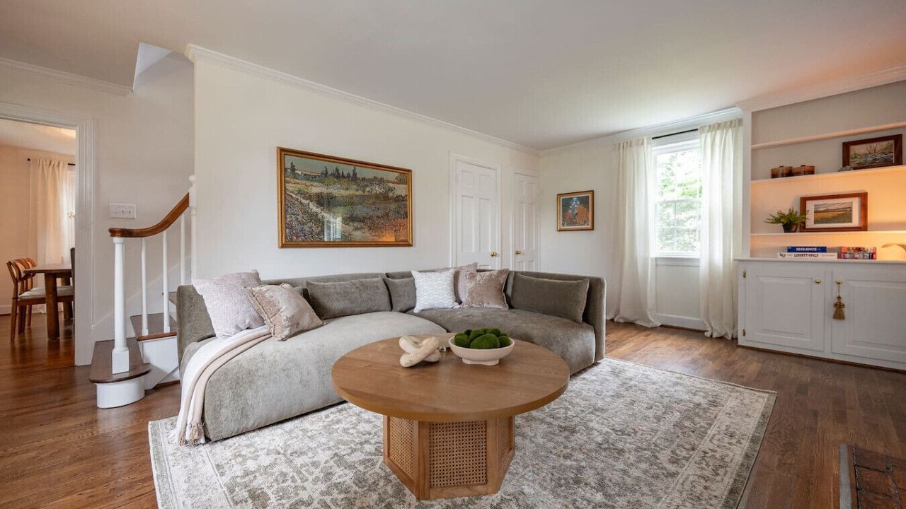 Photo of Livingroom in Lynchburg