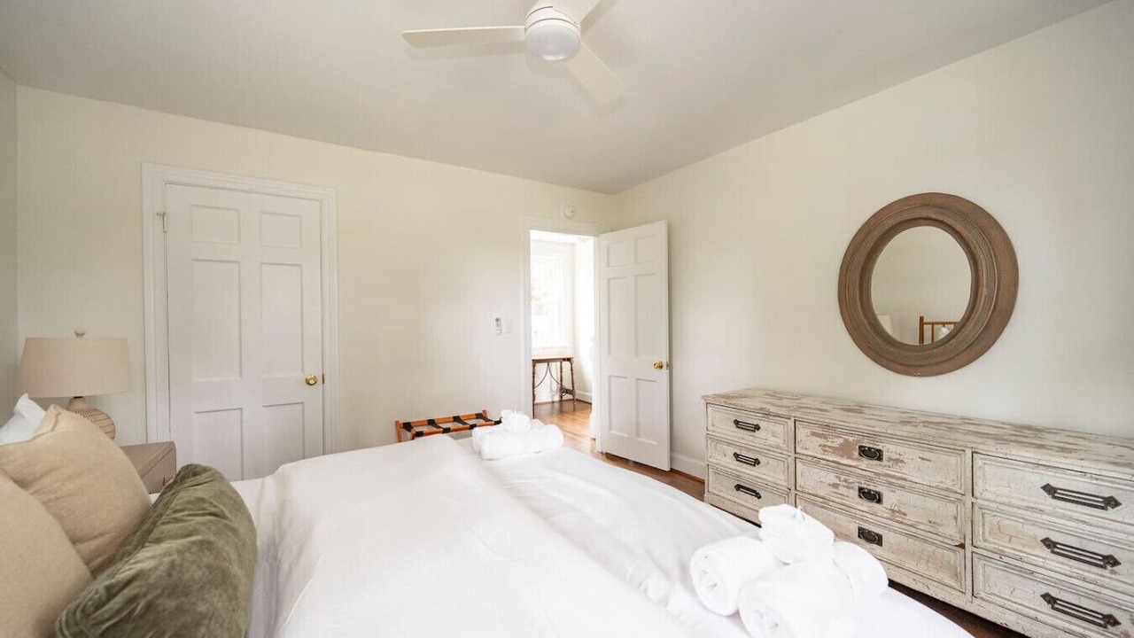 Photo of Bedroom in Lynchburg
