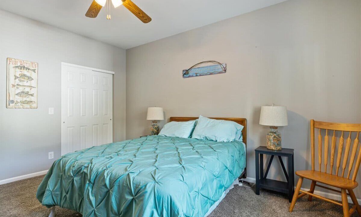 Photo of Bedroom in Camdenton