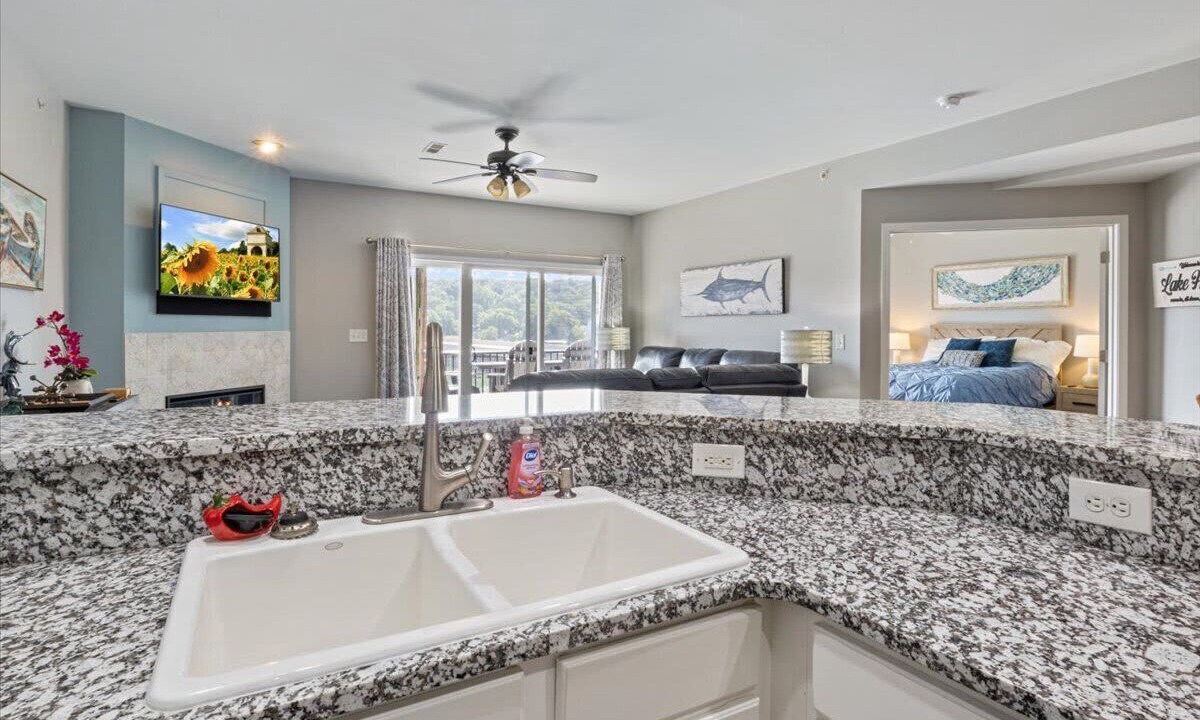 Photo of Bathroom in Camdenton