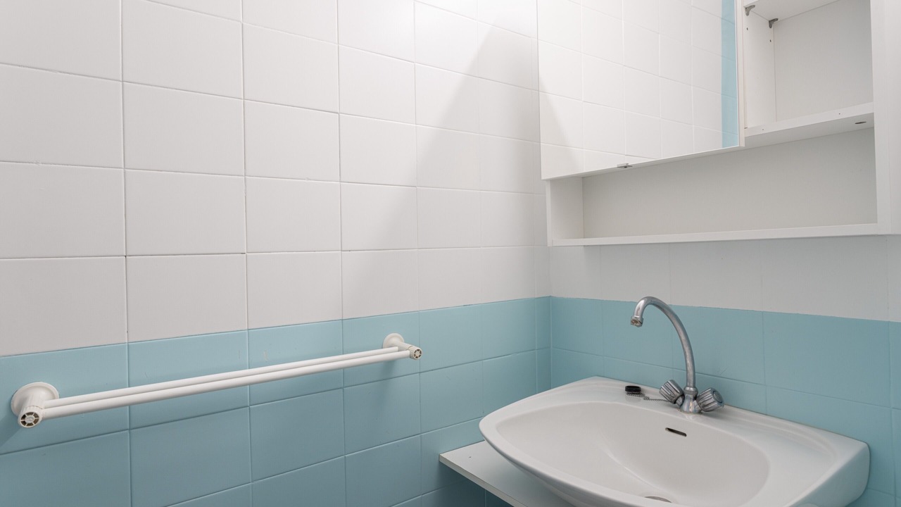 Photo of Bathroom in Roquefort-des-Corbieres