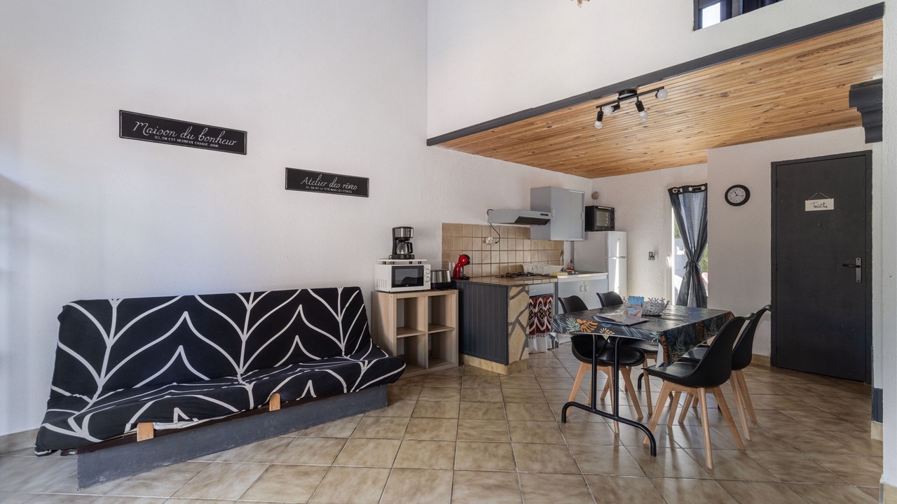 Photo of Livingroom in Roquefort-des-Corbieres