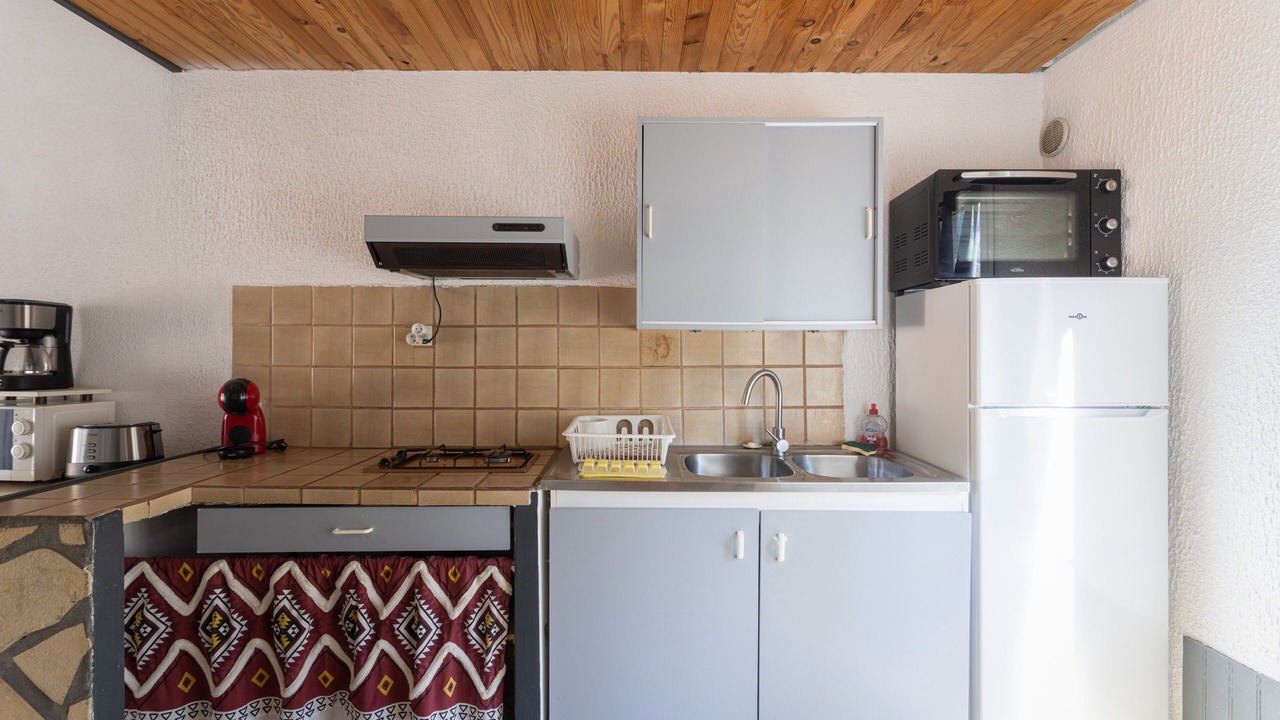 Photo of Kitchen in Roquefort-des-Corbieres