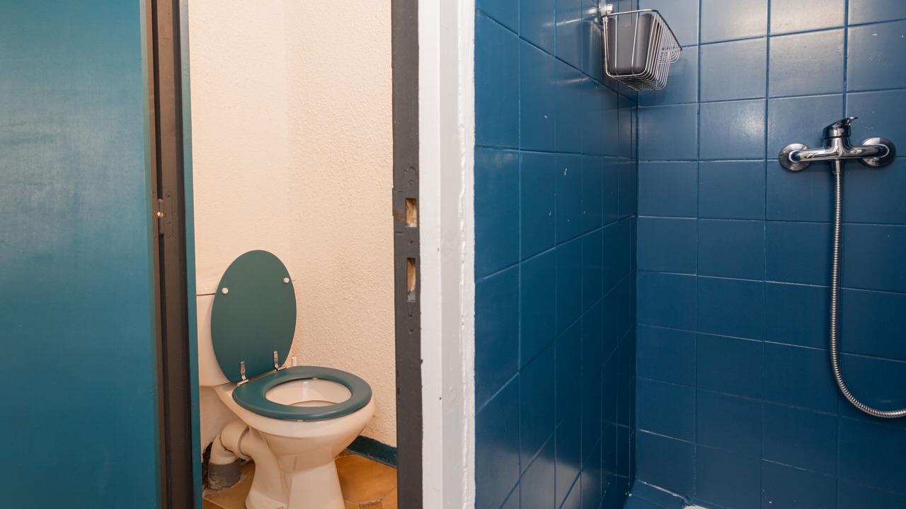 Photo of Bathroom in Roquefort-des-Corbieres
