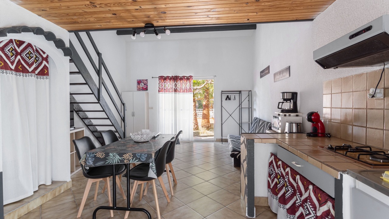 Photo of Kitchen in Roquefort-des-Corbieres