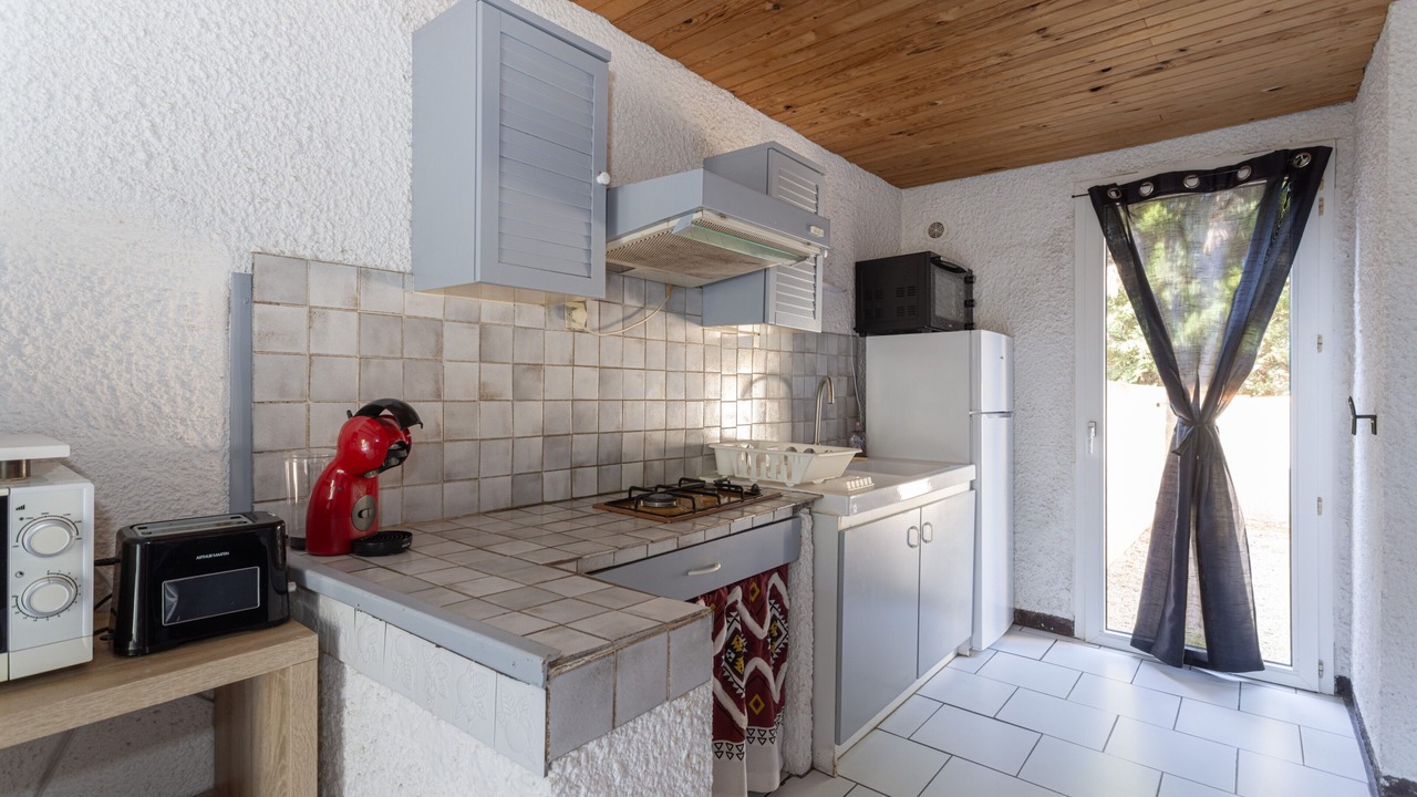 Photo of Kitchen in Roquefort-des-Corbieres