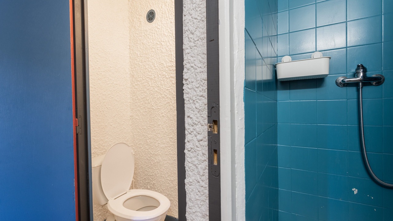 Photo of Bathroom in Roquefort-des-Corbieres