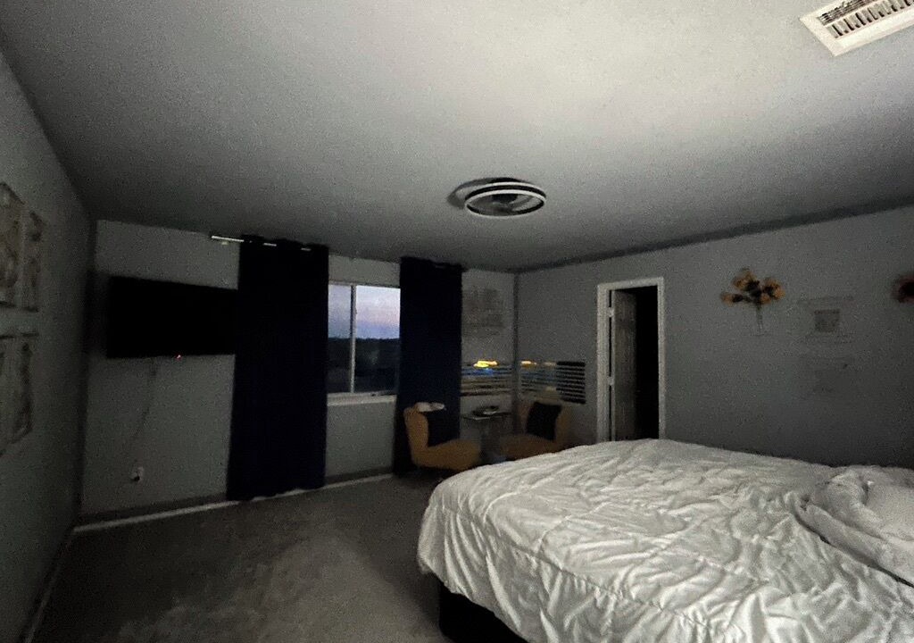Photo of Bedroom in Manchaca