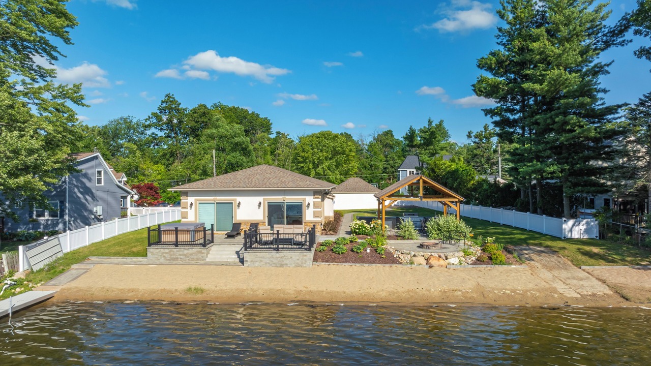 Photo of Outdoor in White Lake