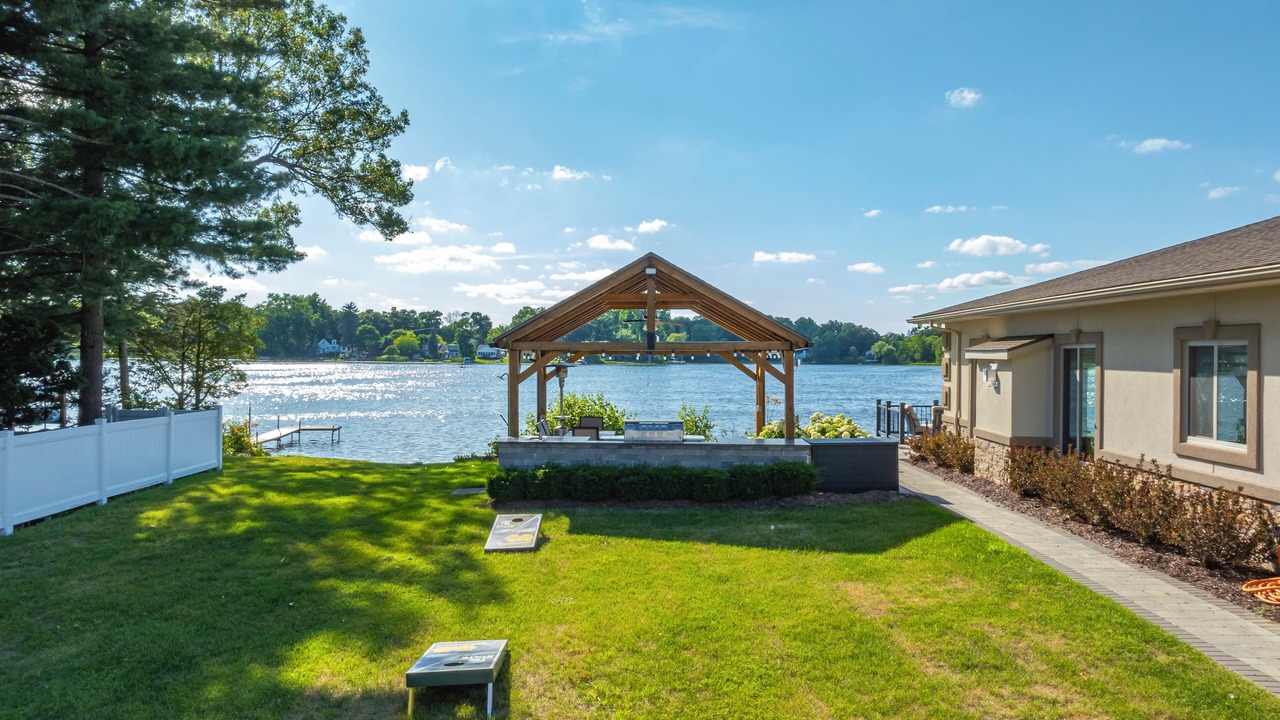 Photo of Outdoor in White Lake