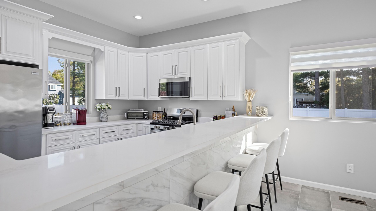 Photo of Kitchen in White Lake