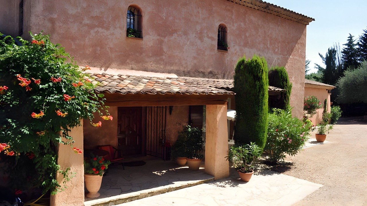 Photo of Outdoor in Le Rouret