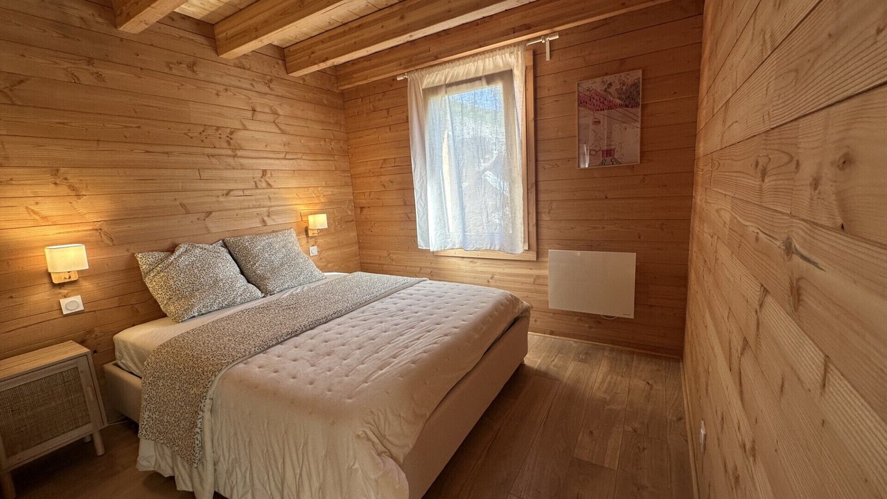 Photo of Bedroom in Saint-Jean-d'Arves