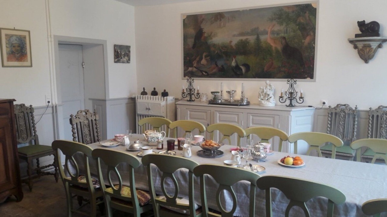 Photo of Others in Naves