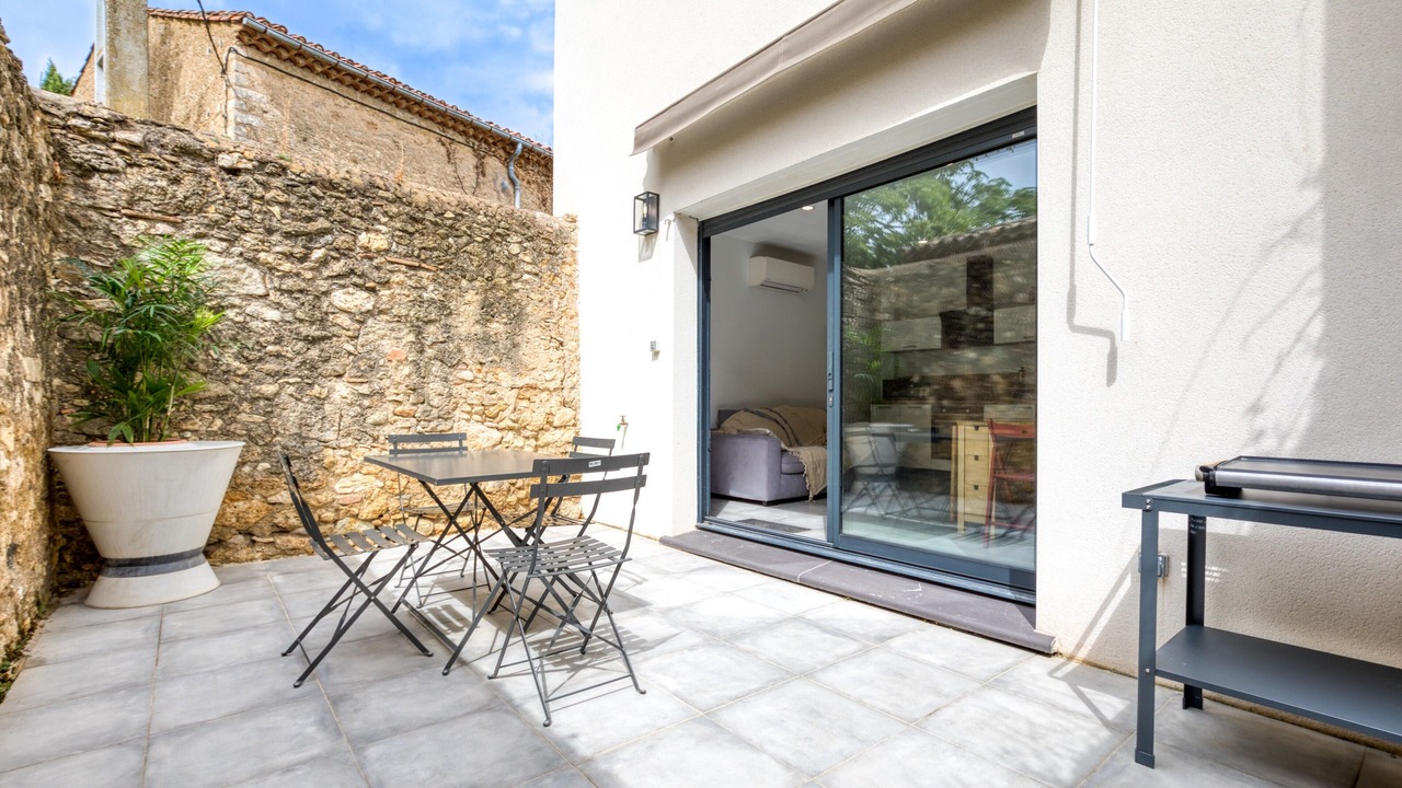 Photo of Outdoor in Saint-Genies-de-Fontedit