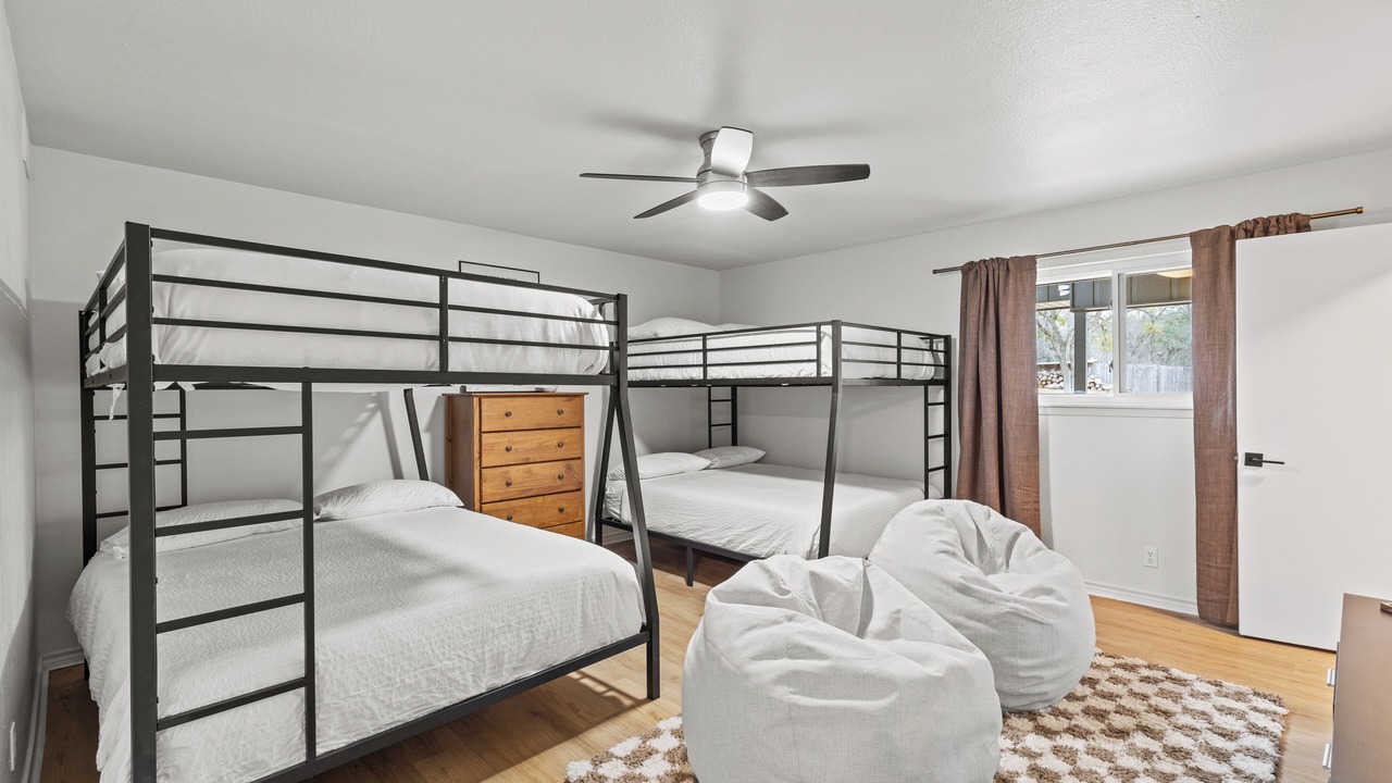 Photo of Bedroom in Brownwood