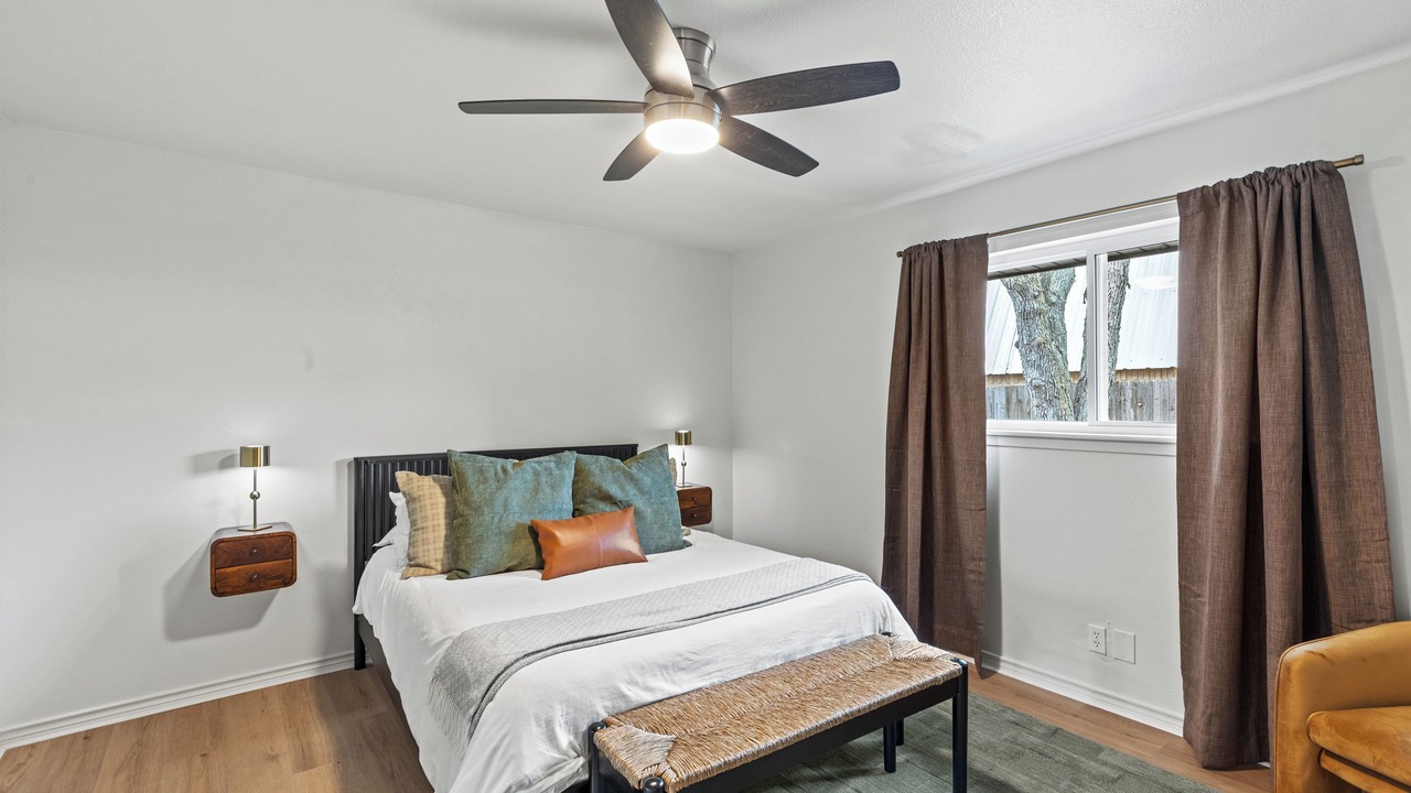 Photo of Bedroom in Brownwood