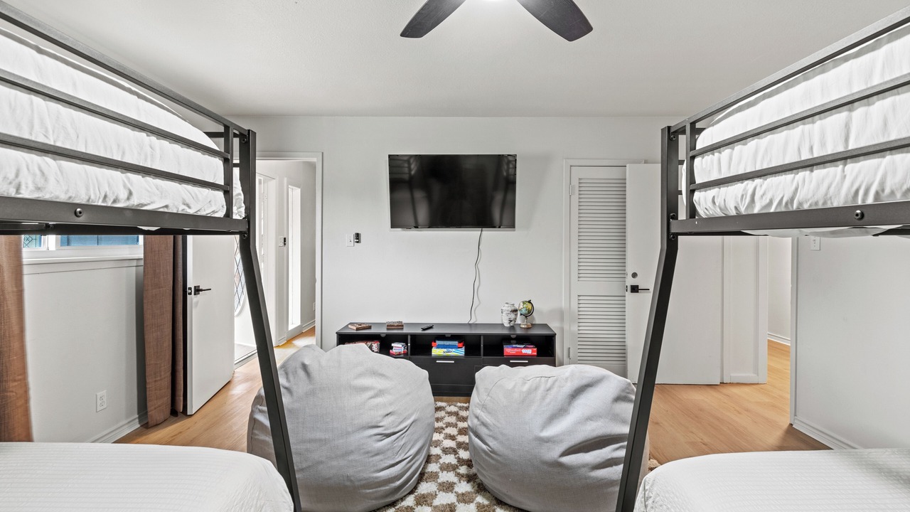 Photo of Bedroom in Brownwood