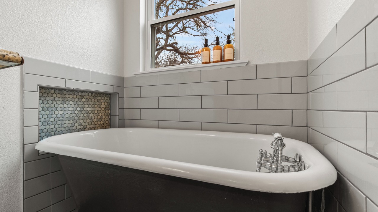 Photo of Bathroom in Brownwood