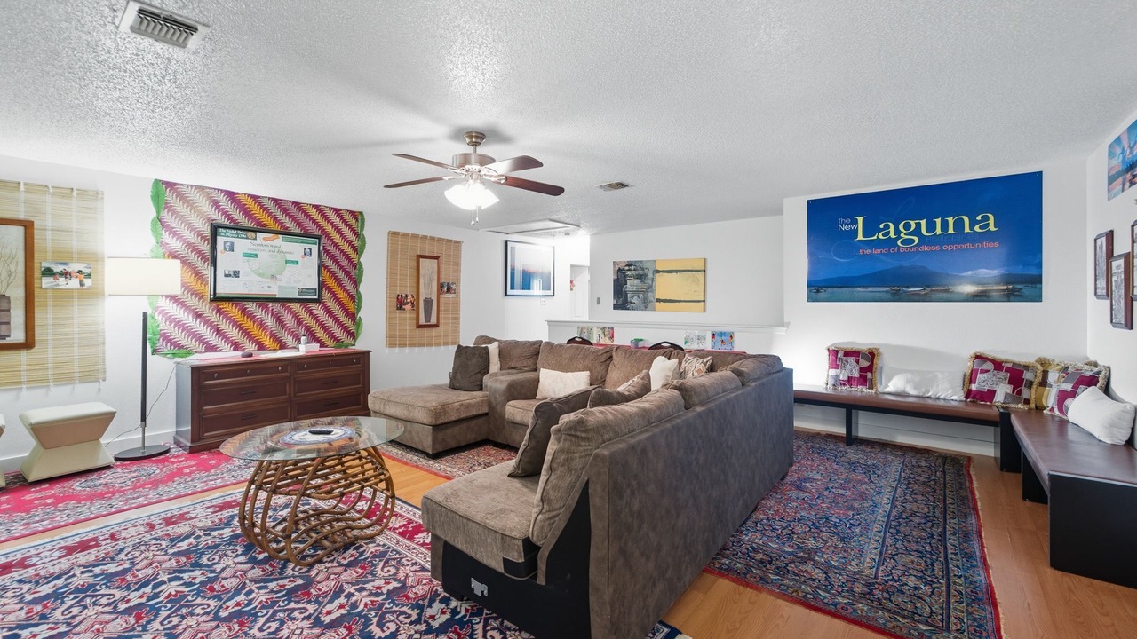 Photo of Livingroom in Heritage
