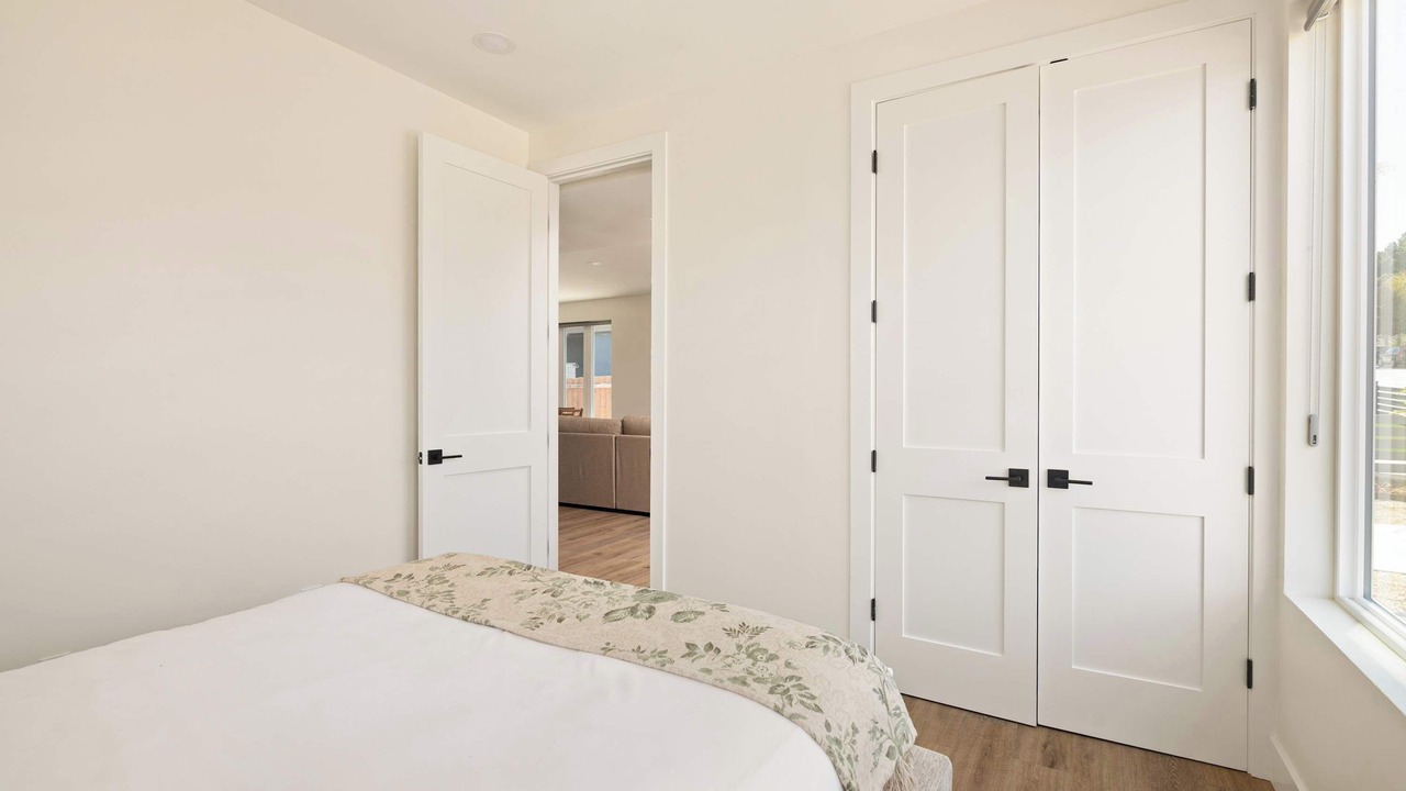 Photo of Bedroom in Ocean Beach