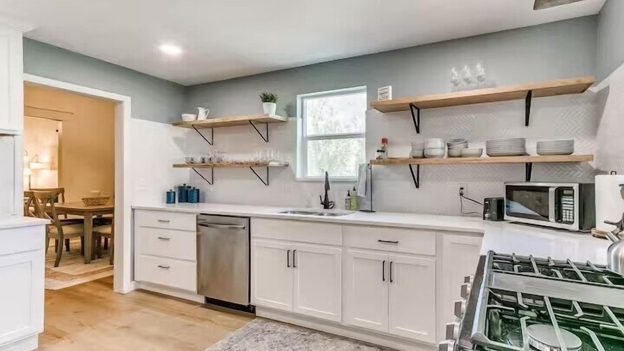 Photo of Kitchen in Guthrie