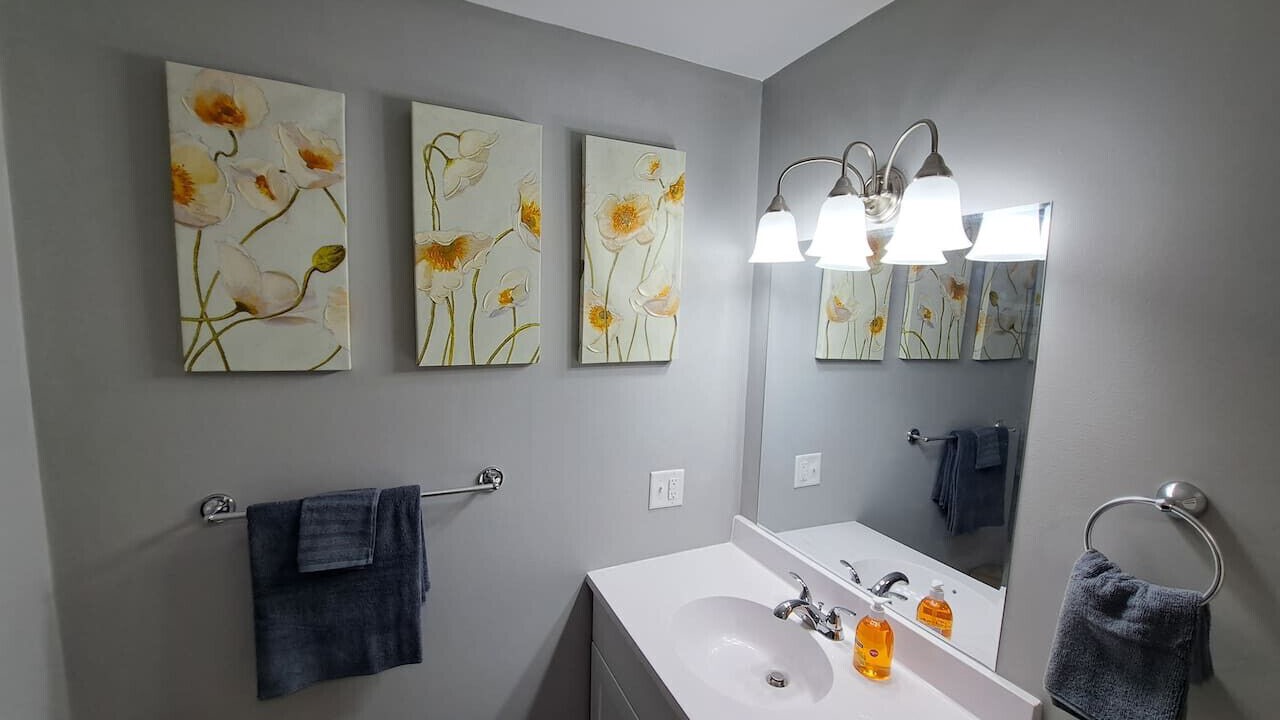 Photo of Bathroom in Streator