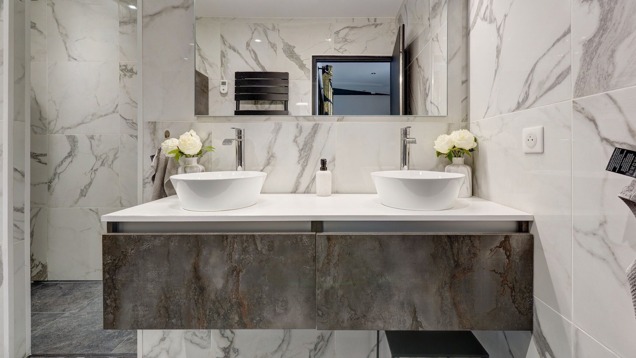 Photo of Bathroom in Epernay