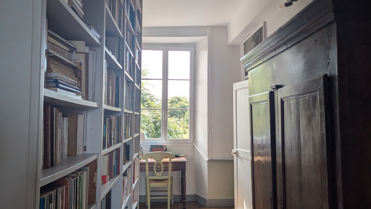 Photo of Others in Naves