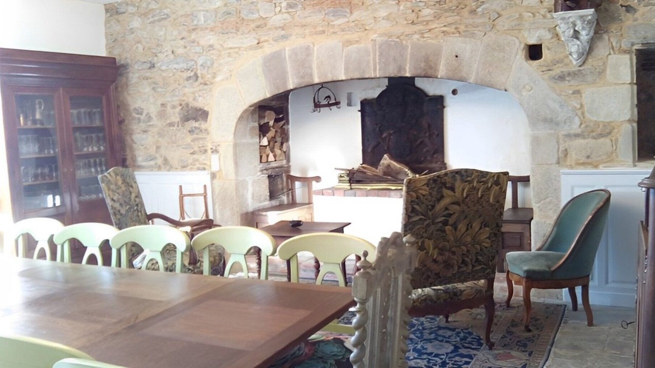 Photo of Others in Naves