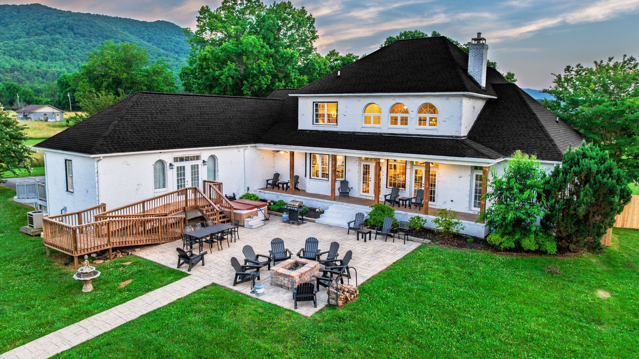 Photo of Outdoor in Cosby