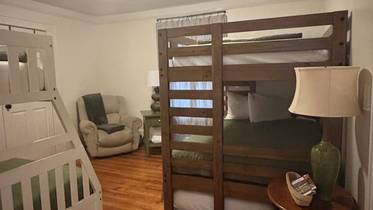 Photo of Bedroom in Sans Souci