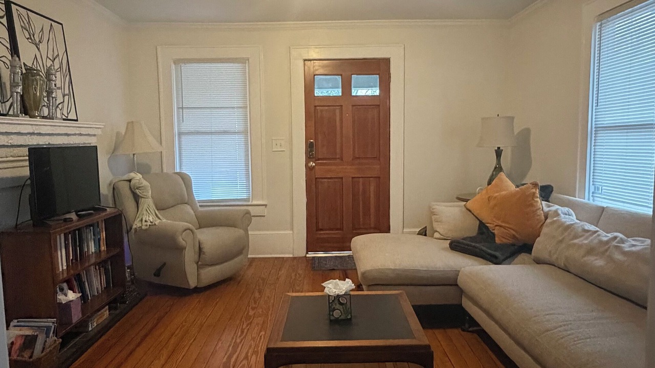 Photo of Livingroom in Sans Souci