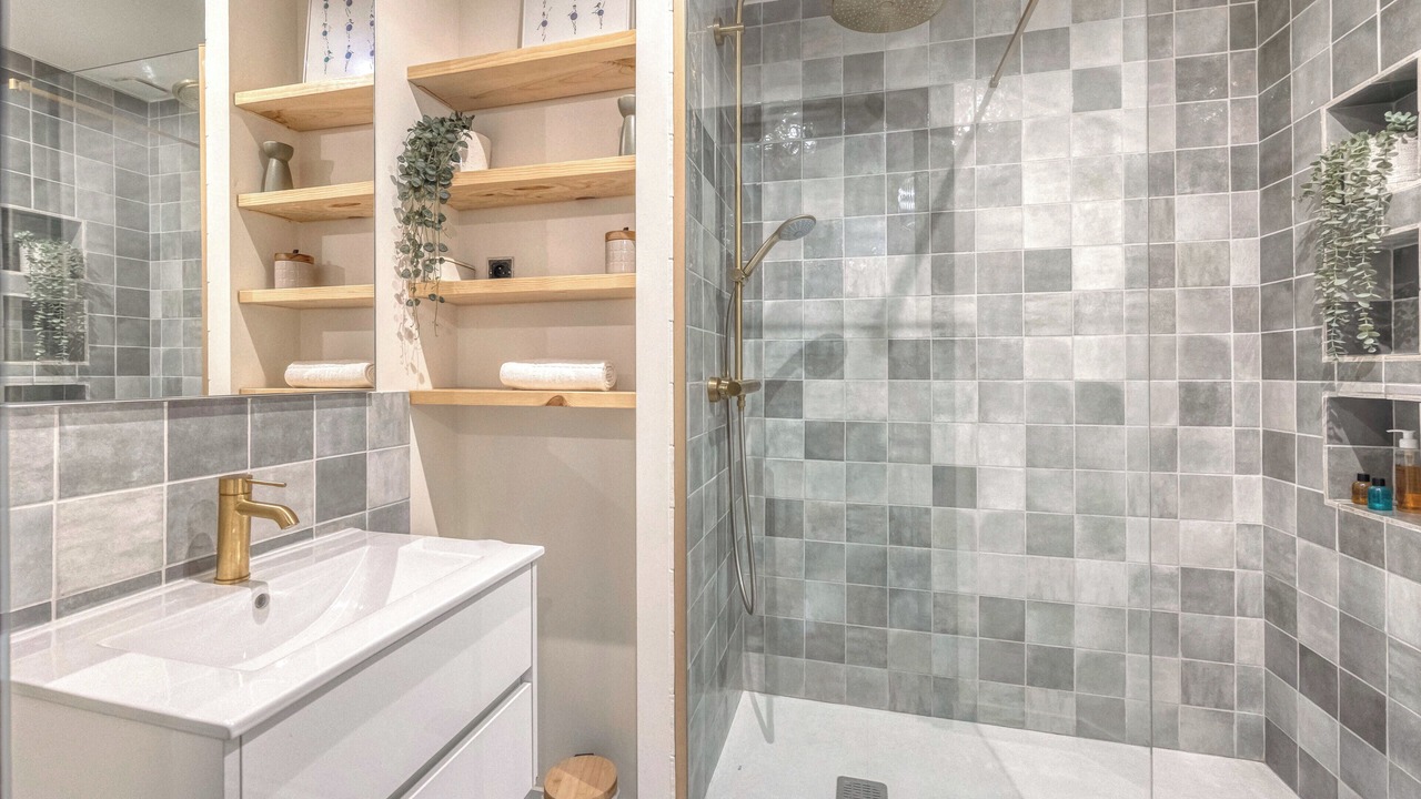 Photo of Bathroom in Quartier Exposition-Bajatiere