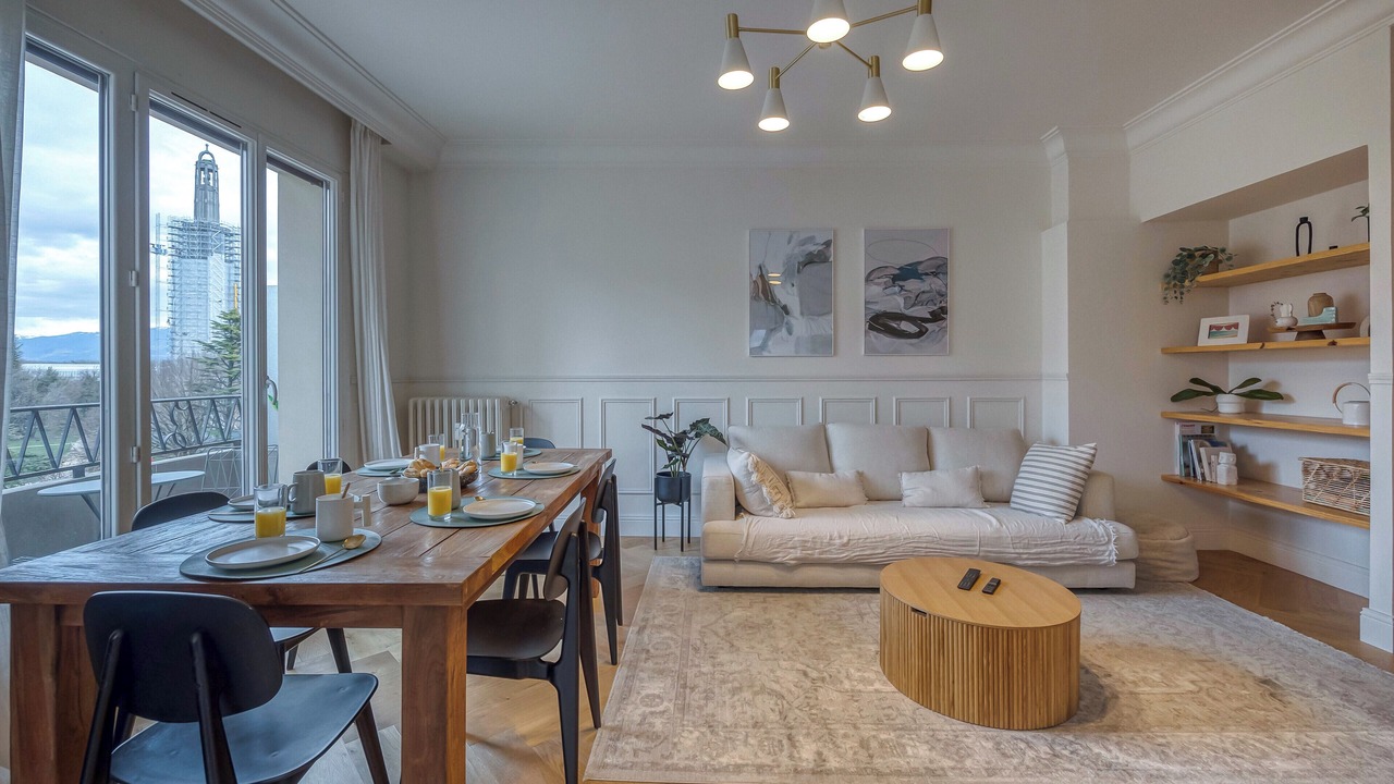 Photo of Others in Quartier Exposition-Bajatiere