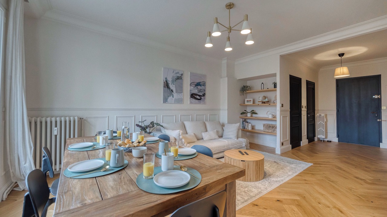 Photo of Others in Quartier Exposition-Bajatiere