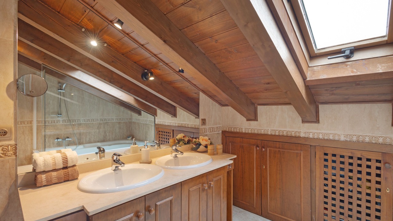 Photo of Bathroom in Puigcerda