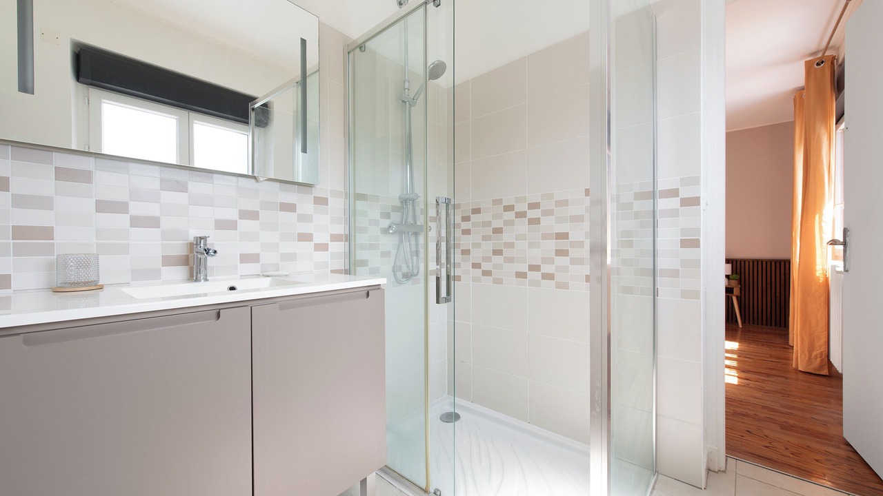 Photo of Bathroom in Castres