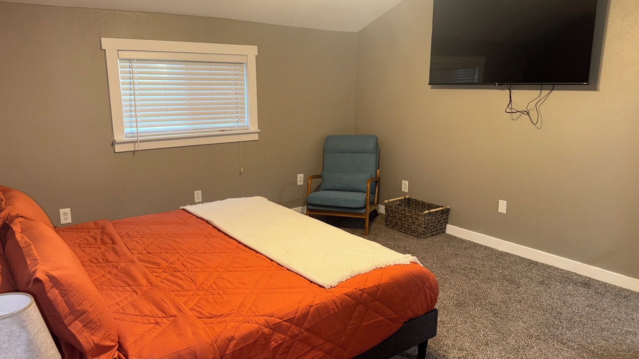 Photo of Bedroom in Holladay