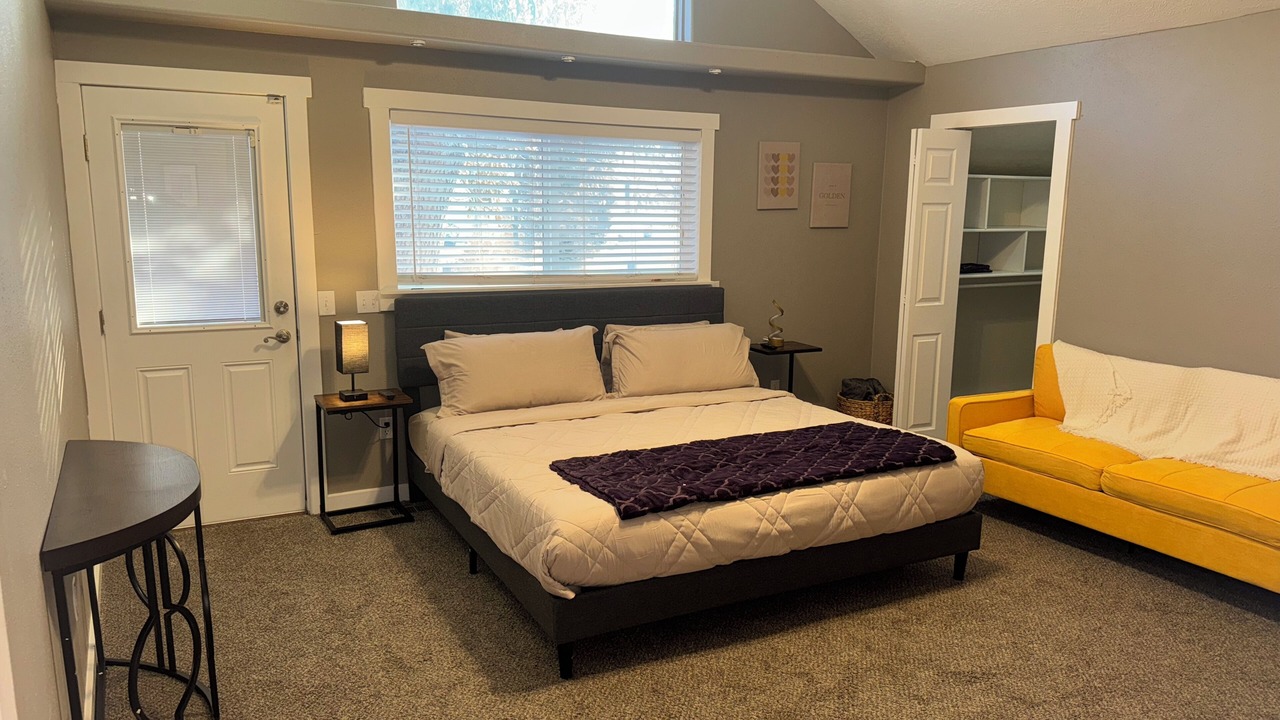 Photo of Bedroom in Holladay
