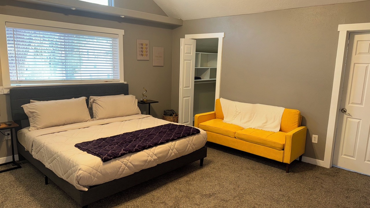 Photo of Bedroom in Holladay