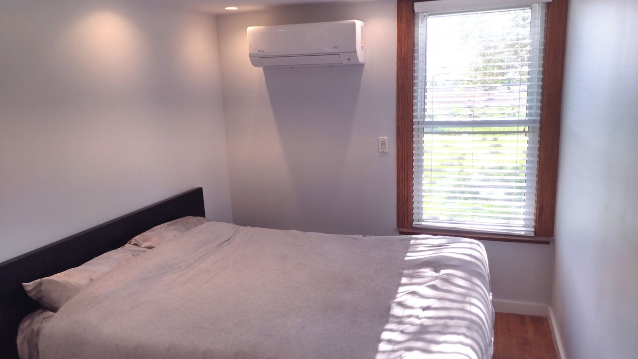 Photo of Bedroom in Leamington