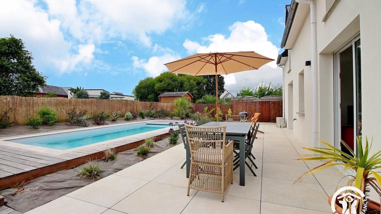 Photo of Outdoor in Billiers
