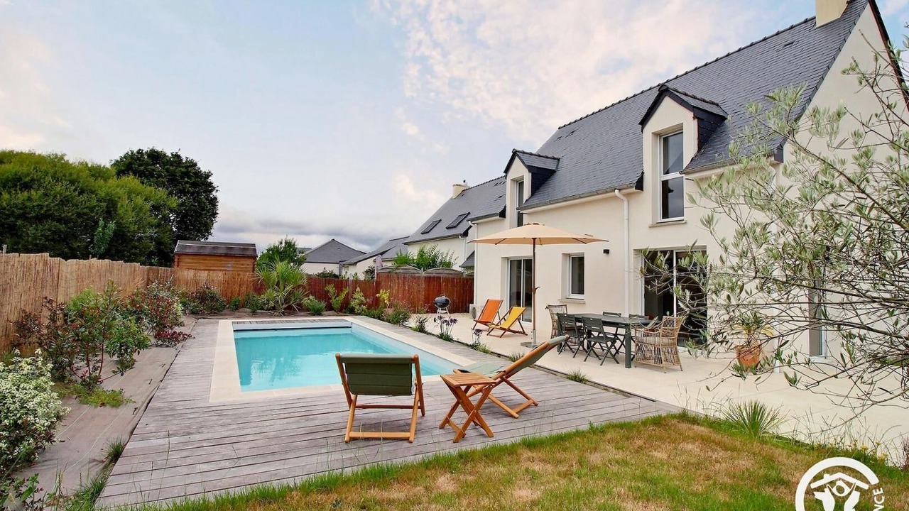 Photo of Outdoor in Billiers