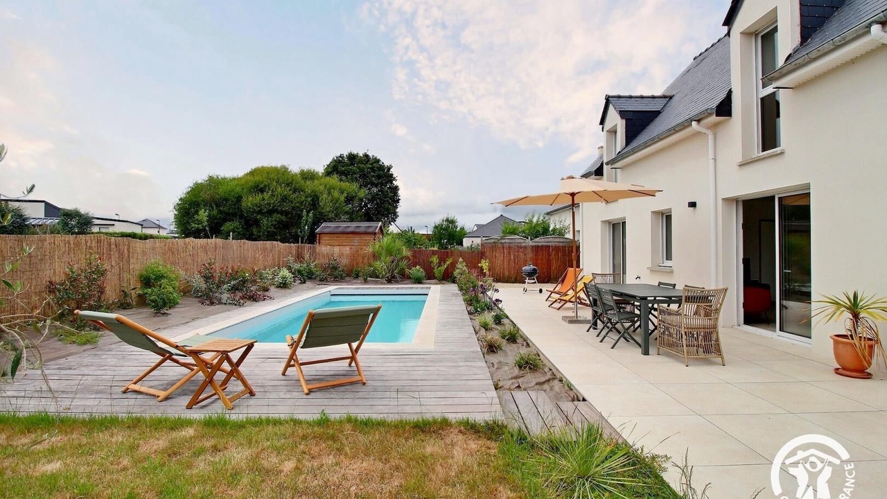Photo of Outdoor in Billiers
