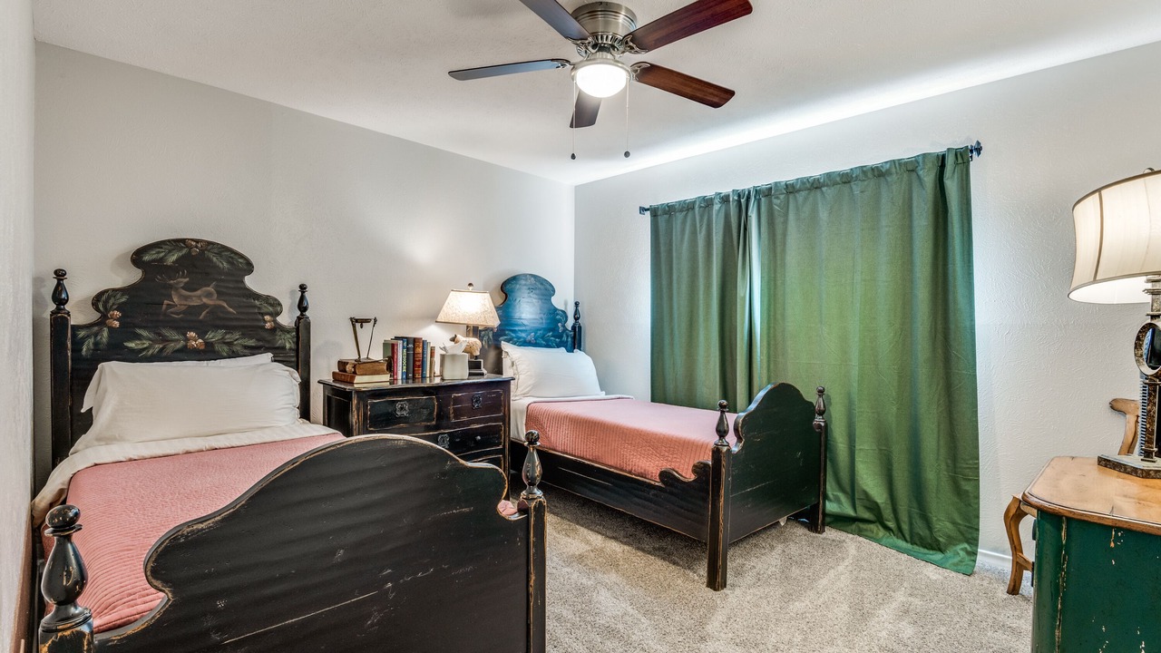 Photo of Bedroom in Oak Cliff